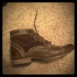 Brown crochet ankle boot